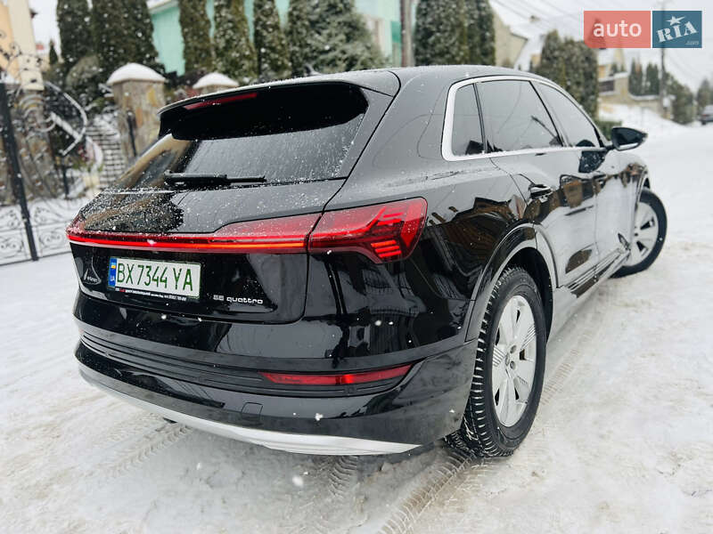 Внедорожник / Кроссовер Audi e-tron 2022 в Хмельницком