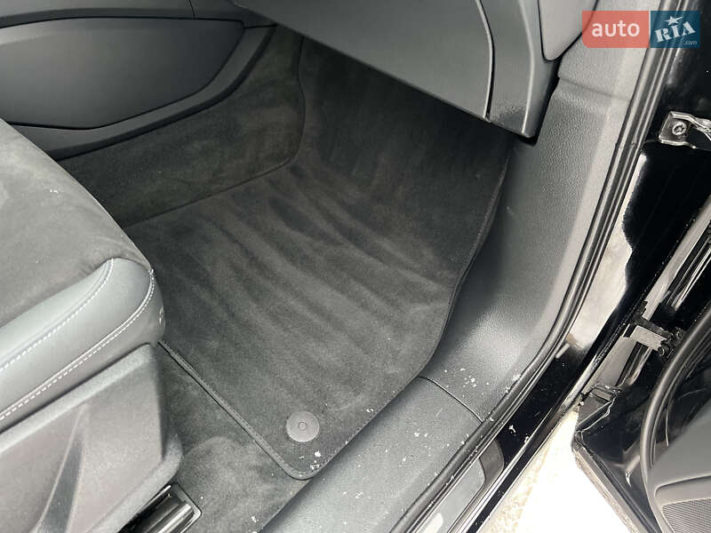 Внедорожник / Кроссовер Audi e-tron 2022 в Хмельницком