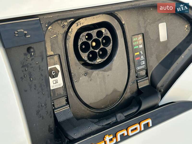 Внедорожник / Кроссовер Audi e-tron 2021 в Львове