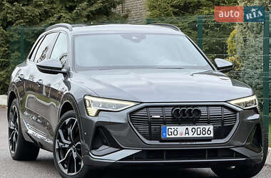 Позашляховик / Кросовер Audi e-tron 2021 в Рівному