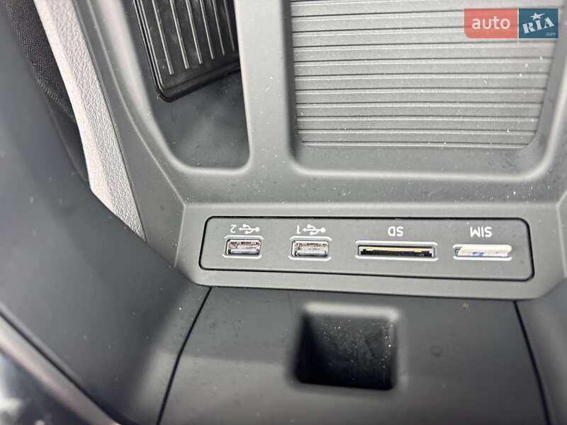 Внедорожник / Кроссовер Audi e-tron 2020 в Мукачево