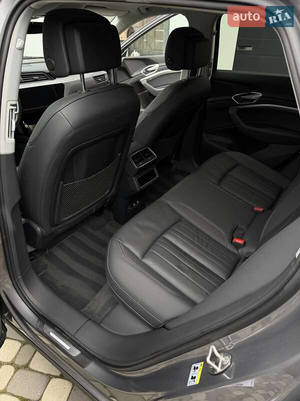 Внедорожник / Кроссовер Audi e-tron 2020 в Черкассах