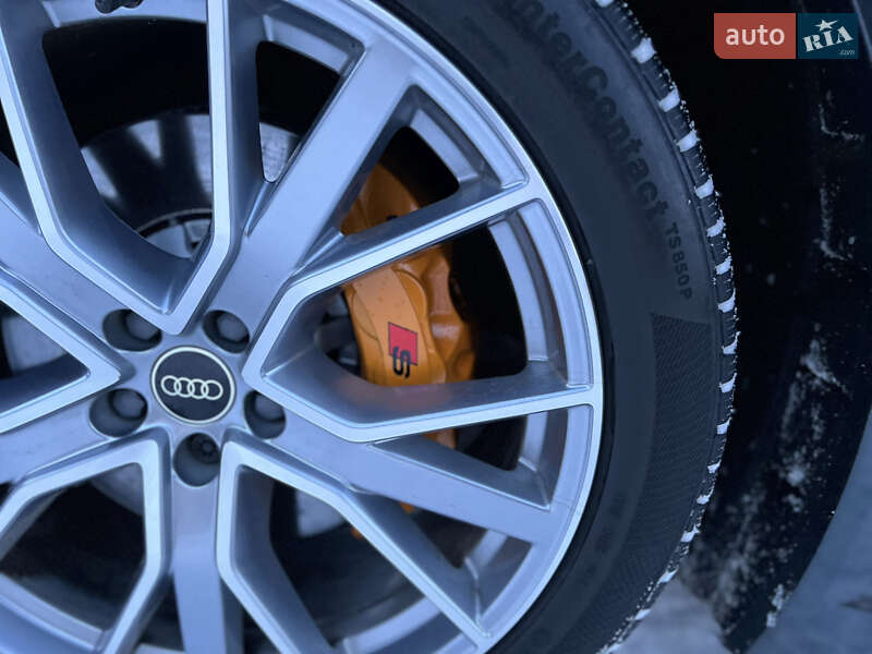 Позашляховик / Кросовер Audi e-tron 2022 в Хмельницькому