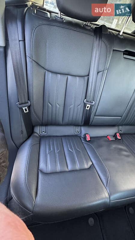 Внедорожник / Кроссовер Audi e-tron 2019 в Первомайске фото 23 Внедорожник / Кроссовер Audi e-tron 2019 в Первомайске