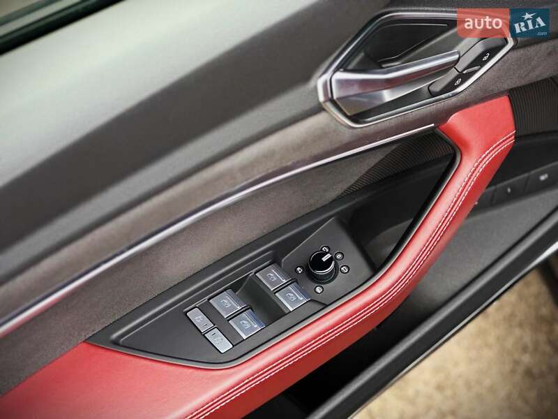 Внедорожник / Кроссовер Audi e-tron 2021 в Киеве