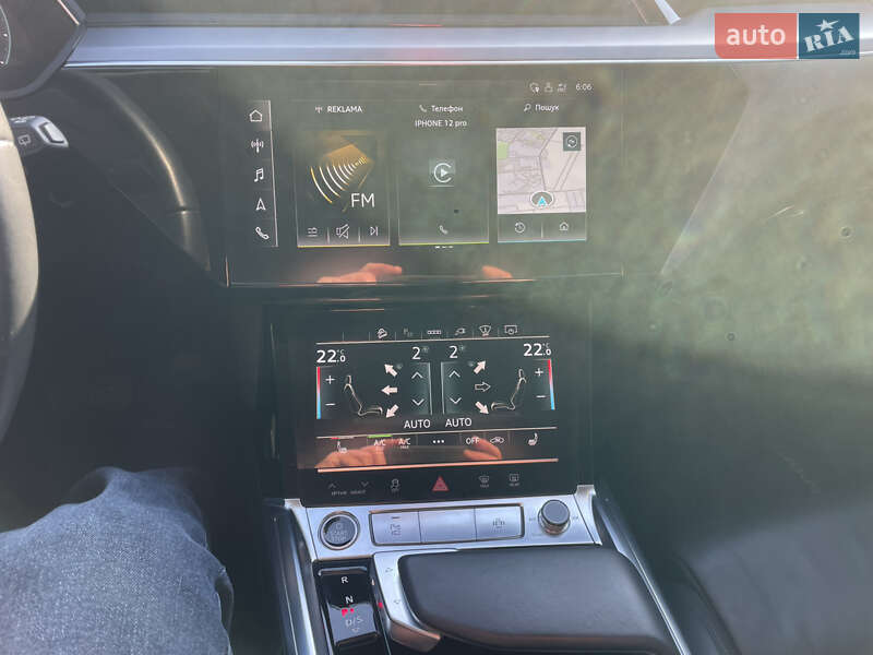 Внедорожник / Кроссовер Audi e-tron 2021 в Ровно