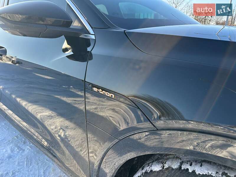 Внедорожник / Кроссовер Audi e-tron 2022 в Львове фото 5 Внедорожник / Кроссовер Audi e-tron 2022 в Львове