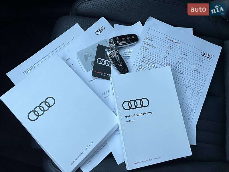 Внедорожник / Кроссовер Audi e-tron 2022 в Луцке
