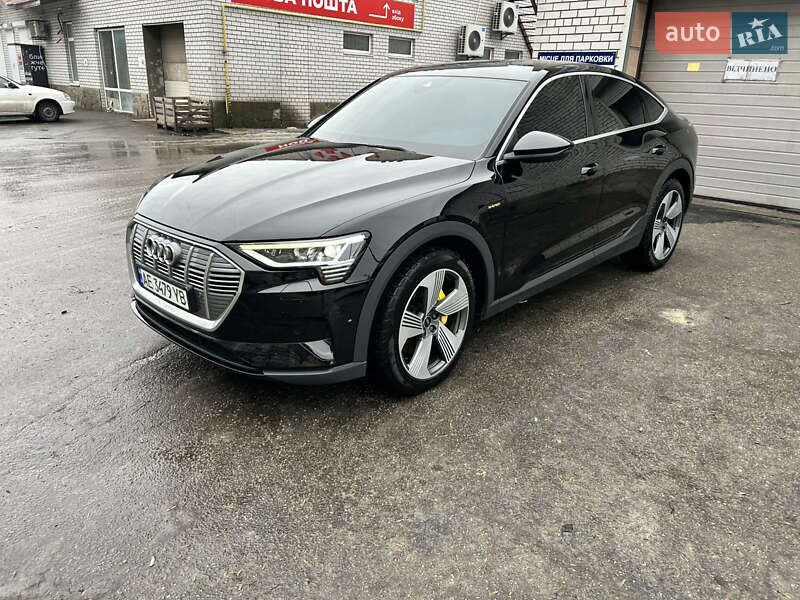 Внедорожник / Кроссовер Audi e-tron 2020 в Каменском фото 20 Внедорожник / Кроссовер Audi e-tron 2020 в Каменском