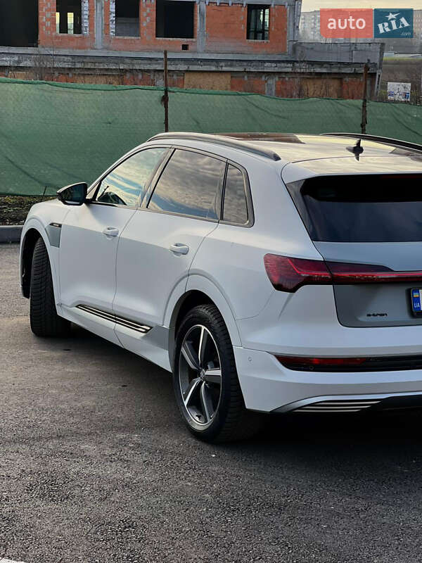 Внедорожник / Кроссовер Audi e-tron 2019 в Тернополе фото Внедорожник / Кроссовер Audi e-tron 2019 в Тернополе