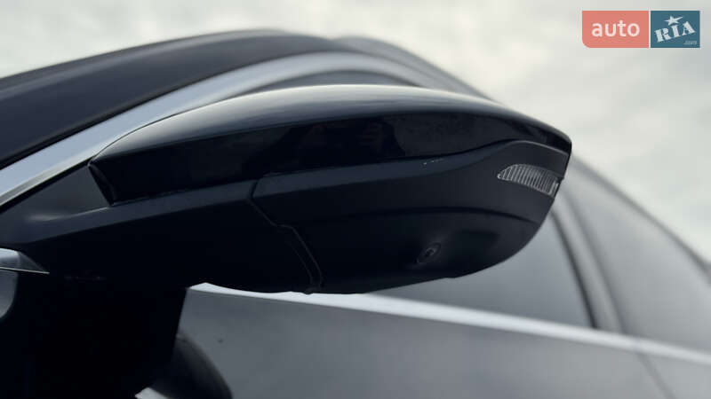 Позашляховик / Кросовер Audi e-tron 2019 в Умані фото 37 Позашляховик / Кросовер Audi e-tron 2019 в Умані