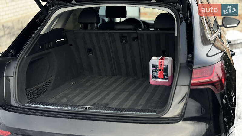 Позашляховик / Кросовер Audi e-tron 2019 в Умані фото 57 Позашляховик / Кросовер Audi e-tron 2019 в Умані