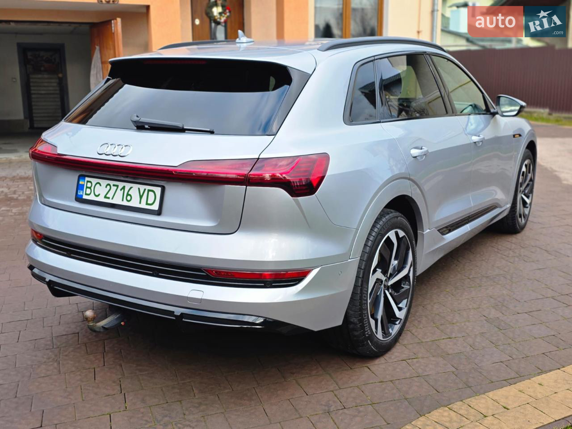 2020 Audi e-tron - мініатюра 12