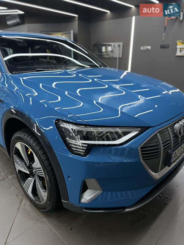 Внедорожник / Кроссовер Audi e-tron 2019 в Ужгороде фото 10 Внедорожник / Кроссовер Audi e-tron 2019 в Ужгороде
