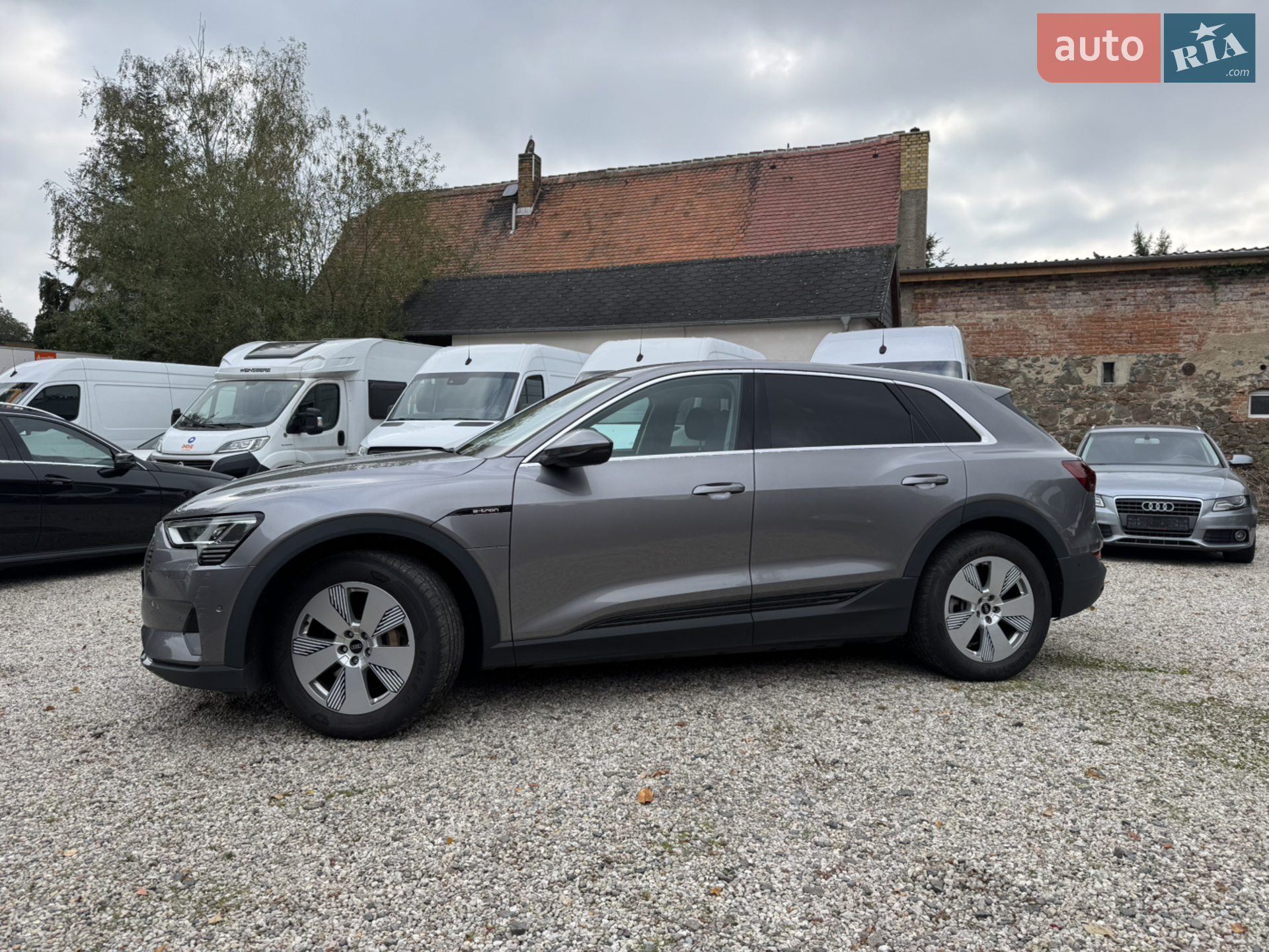 2021 Audi e-tron - мініатюра 2