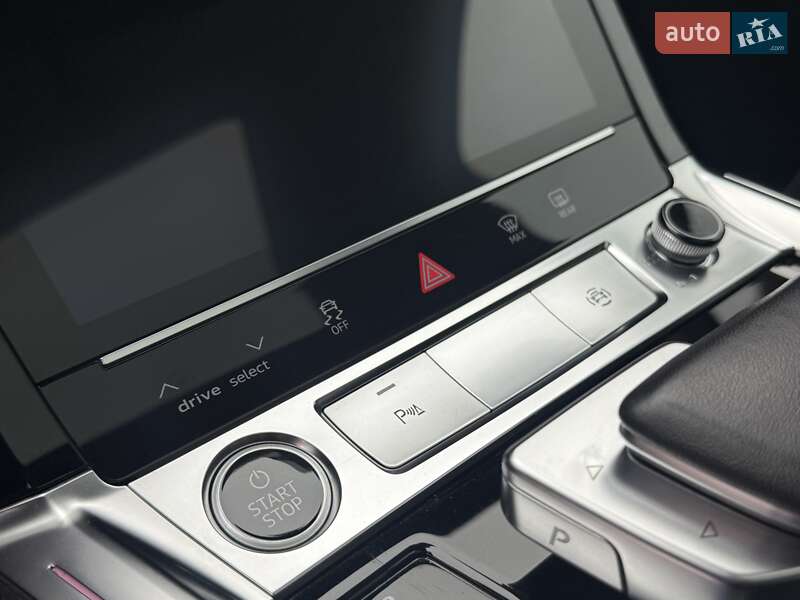 Внедорожник / Кроссовер Audi e-tron 2020 в Ровно