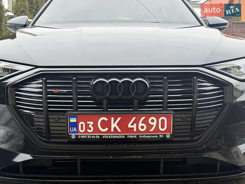 Внедорожник / Кроссовер Audi e-tron 2020 в Ровно