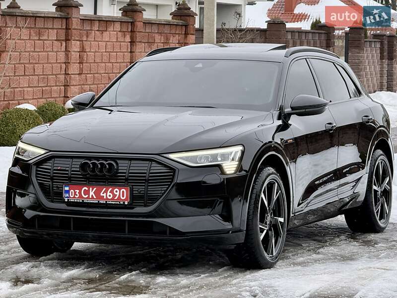Внедорожник / Кроссовер Audi e-tron 2020 в Ровно