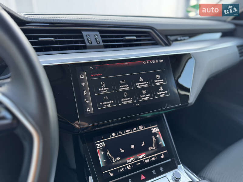 Внедорожник / Кроссовер Audi e-tron 2021 в Киеве