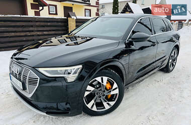Внедорожник / Кроссовер Audi e-tron 2022 в Хмельницком
