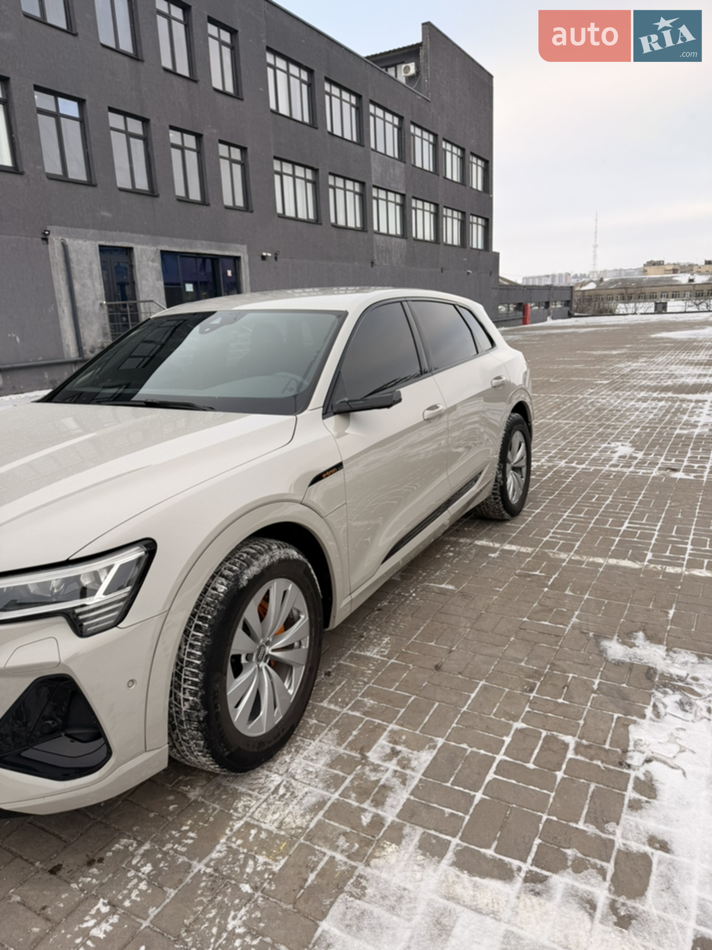 2021 Audi e-tron - мініатюра 6