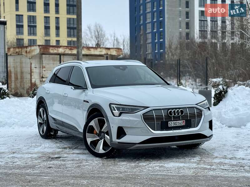 Audi e-tron 2019