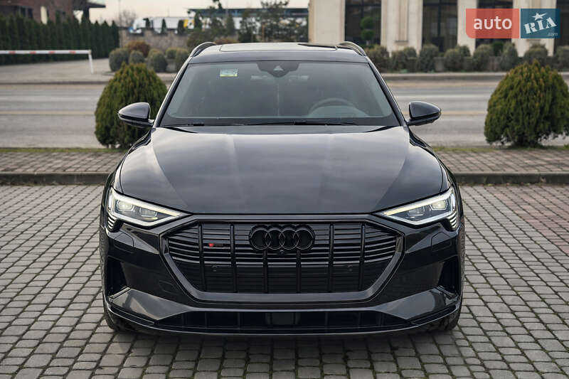 Внедорожник / Кроссовер Audi e-tron 2019 в Мукачево