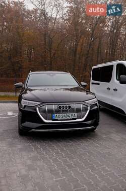Внедорожник / Кроссовер Audi e-tron 2019 в Ужгороде