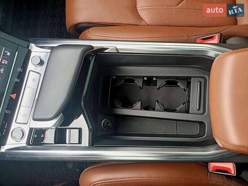 Позашляховик / Кросовер Audi e-tron 2022 в Львові