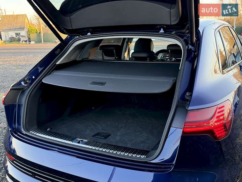 Позашляховик / Кросовер Audi e-tron 2022 в Ковелі фото 23 Позашляховик / Кросовер Audi e-tron 2022 в Ковелі