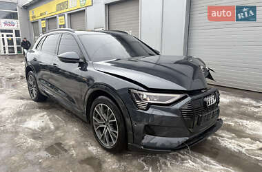 Внедорожник / Кроссовер Audi e-tron 2022 в Львове