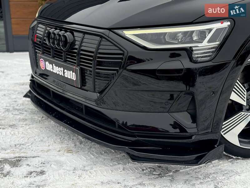Позашляховик / Кросовер Audi e-tron 2020 в Рівному