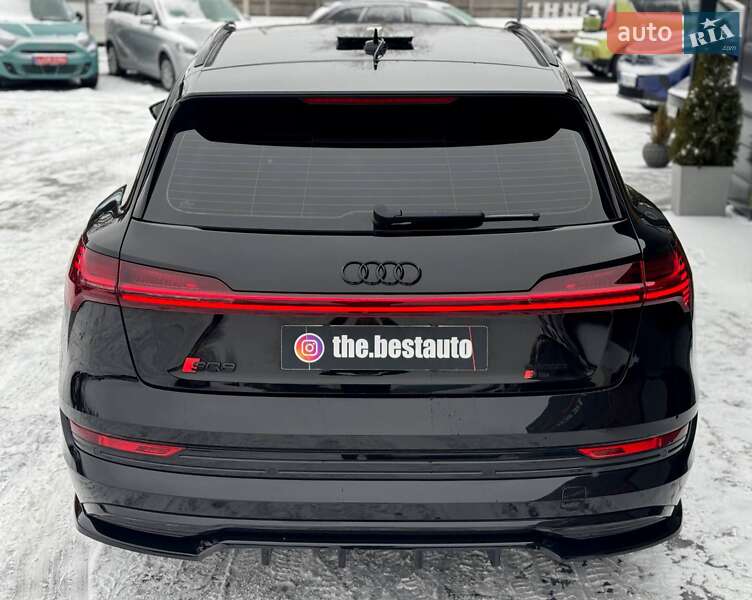Позашляховик / Кросовер Audi e-tron 2020 в Рівному