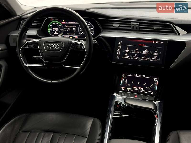Позашляховик / Кросовер Audi e-tron 2020 в Рівному