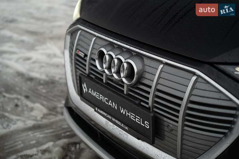 Позашляховик / Кросовер Audi e-tron 2022 в Чернівцях фото 12 Позашляховик / Кросовер Audi e-tron 2022 в Чернівцях