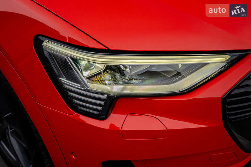 Внедорожник / Кроссовер Audi e-tron 2021 в Луцке