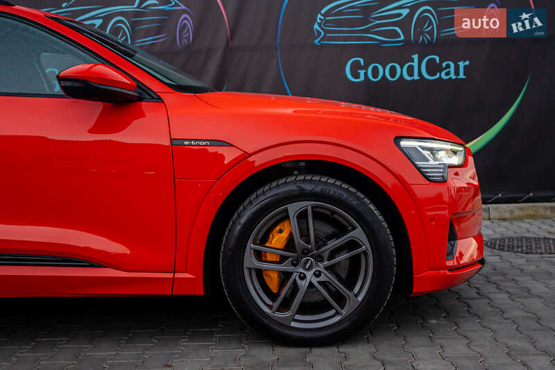 Внедорожник / Кроссовер Audi e-tron 2021 в Луцке