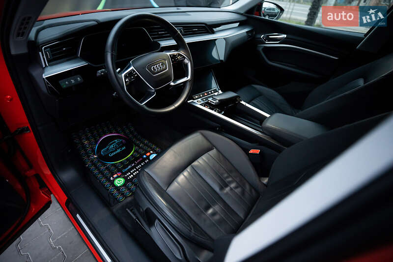 Внедорожник / Кроссовер Audi e-tron 2021 в Луцке