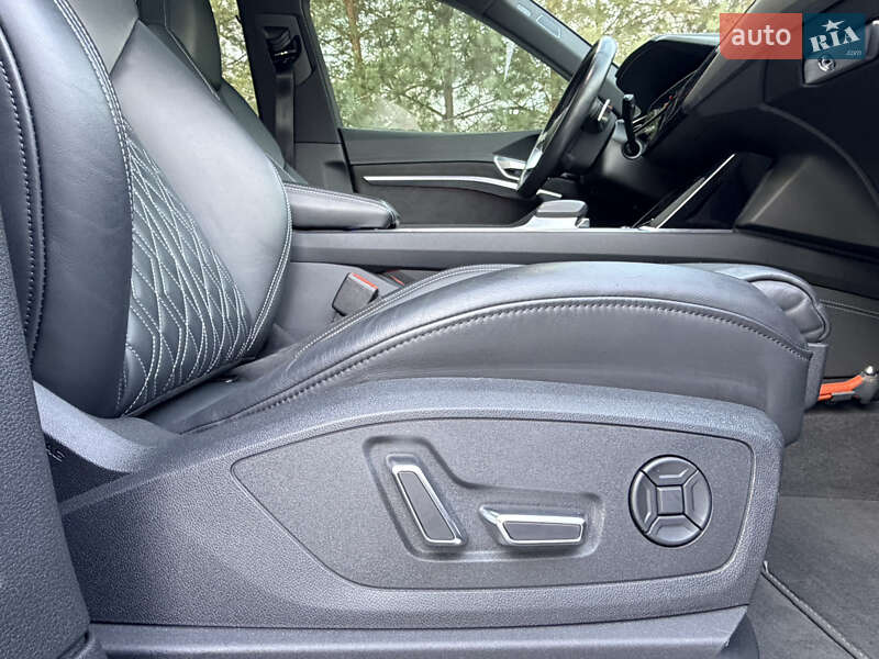 Внедорожник / Кроссовер Audi e-tron 2020 в Дрогобыче фото 24 Внедорожник / Кроссовер Audi e-tron 2020 в Дрогобыче