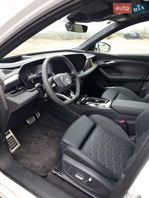 Внедорожник / Кроссовер Audi e-tron 2025 в Киеве фото 29 Внедорожник / Кроссовер Audi e-tron 2025 в Киеве