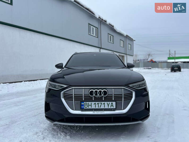 Позашляховик / Кросовер Audi e-tron 2020 в Вінниці фото 2 Позашляховик / Кросовер Audi e-tron 2020 в Вінниці