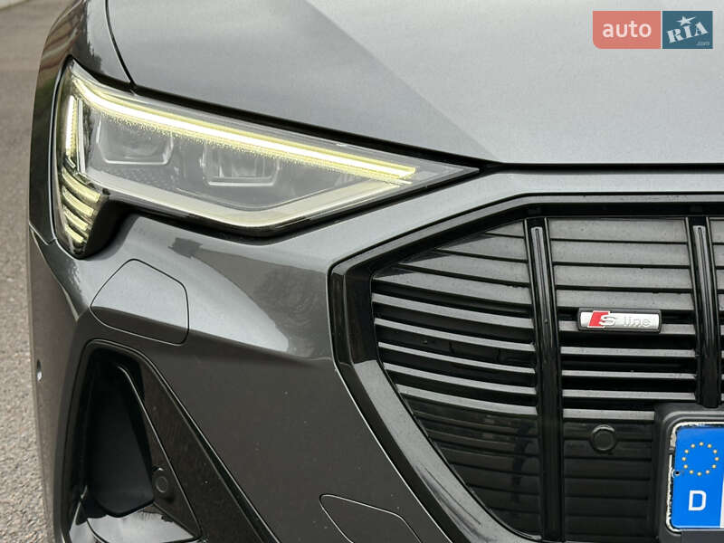 Позашляховик / Кросовер Audi e-tron 2021 в Рівному фото 14 Позашляховик / Кросовер Audi e-tron 2021 в Рівному