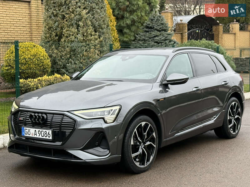 Позашляховик / Кросовер Audi e-tron 2021 в Рівному фото 32 Позашляховик / Кросовер Audi e-tron 2021 в Рівному