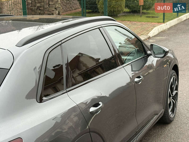 Позашляховик / Кросовер Audi e-tron 2021 в Рівному фото 34 Позашляховик / Кросовер Audi e-tron 2021 в Рівному