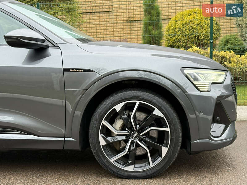 Позашляховик / Кросовер Audi e-tron 2021 в Рівному фото 49 Позашляховик / Кросовер Audi e-tron 2021 в Рівному