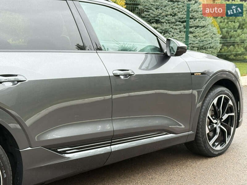 Позашляховик / Кросовер Audi e-tron 2021 в Рівному фото 56 Позашляховик / Кросовер Audi e-tron 2021 в Рівному