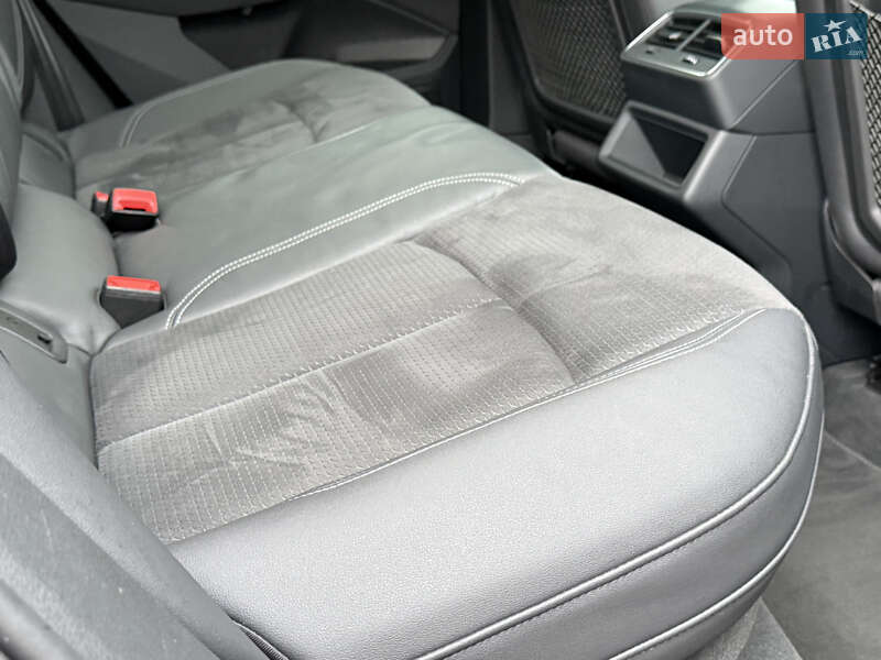 Позашляховик / Кросовер Audi e-tron 2021 в Рівному фото 107 Позашляховик / Кросовер Audi e-tron 2021 в Рівному