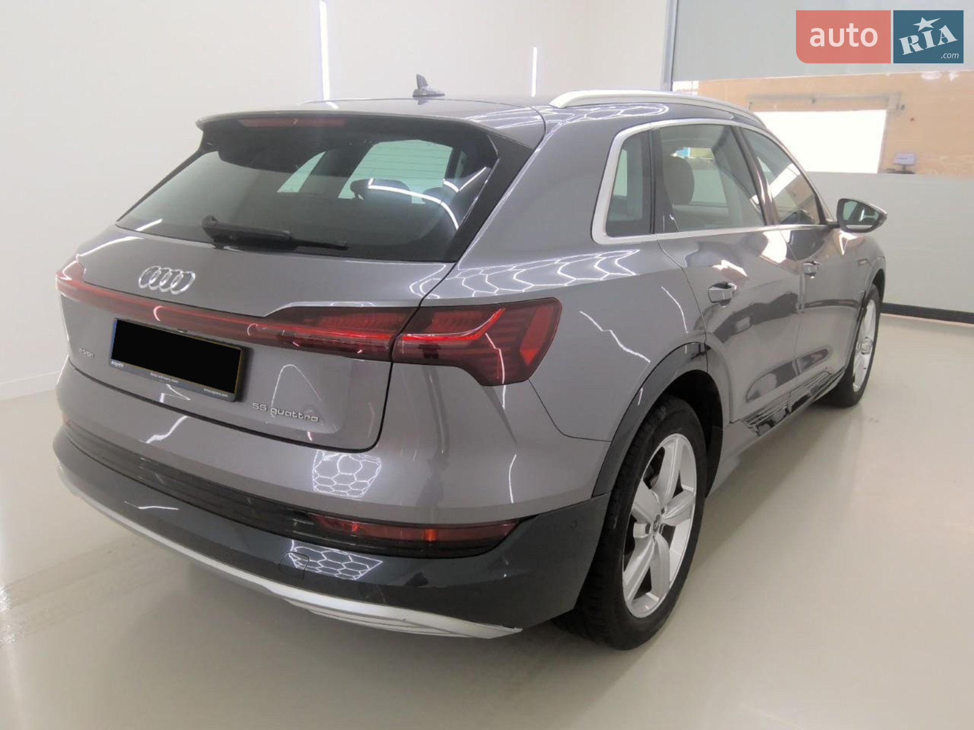 2020 Audi e-tron - мініатюра 3