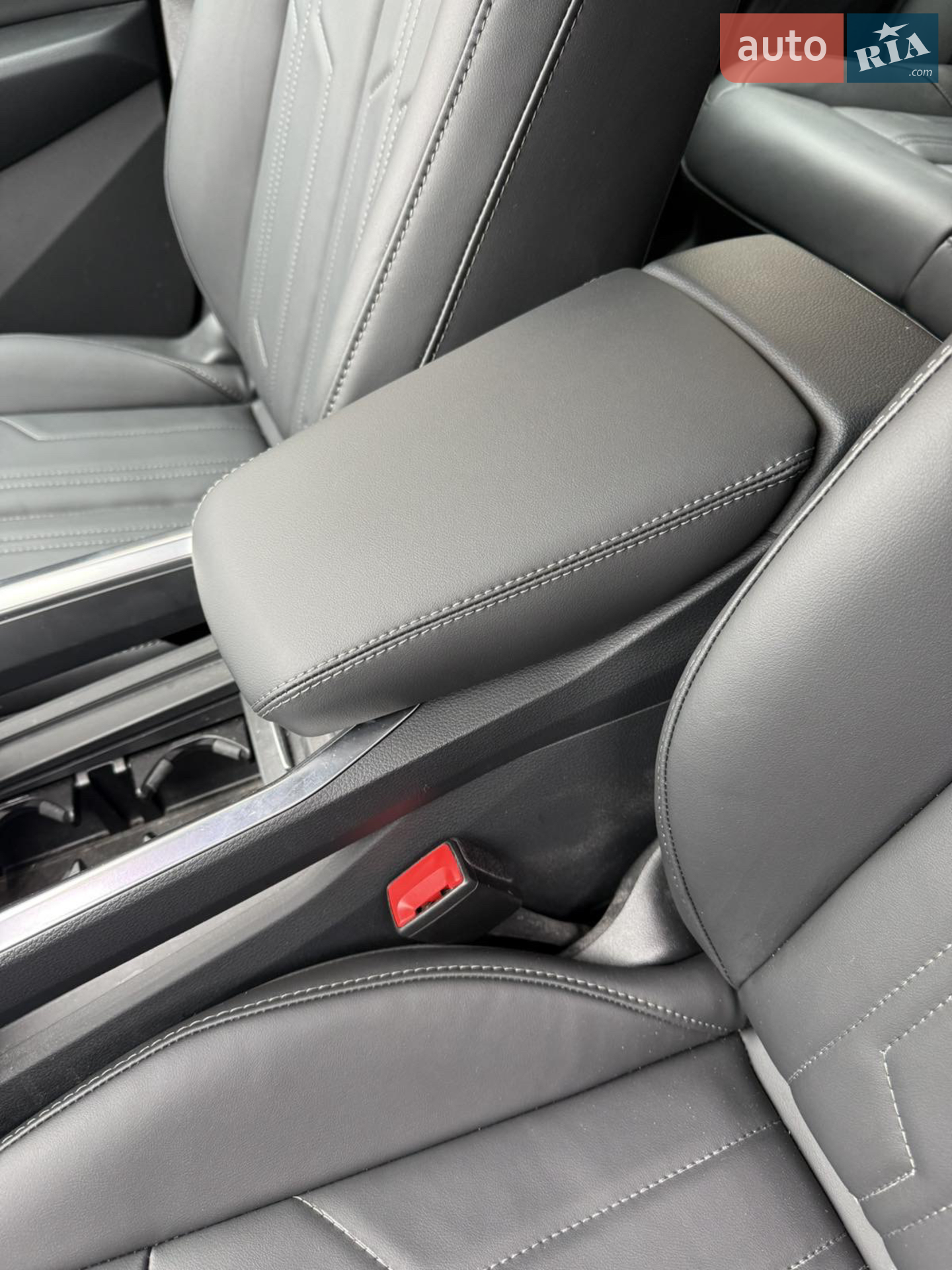 2020 Audi e-tron - мініатюра 15