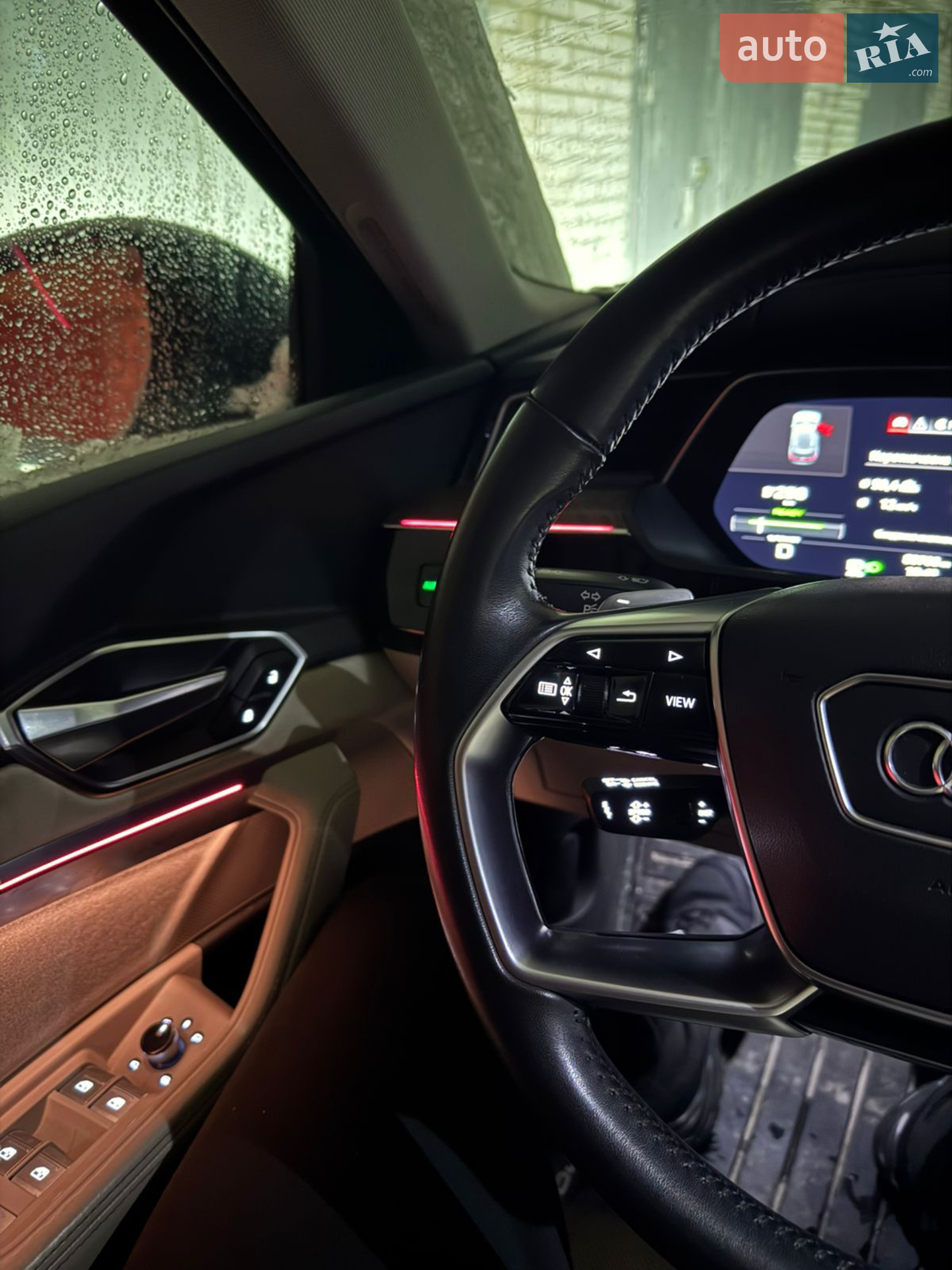 2019 Audi e-tron - мініатюра 14